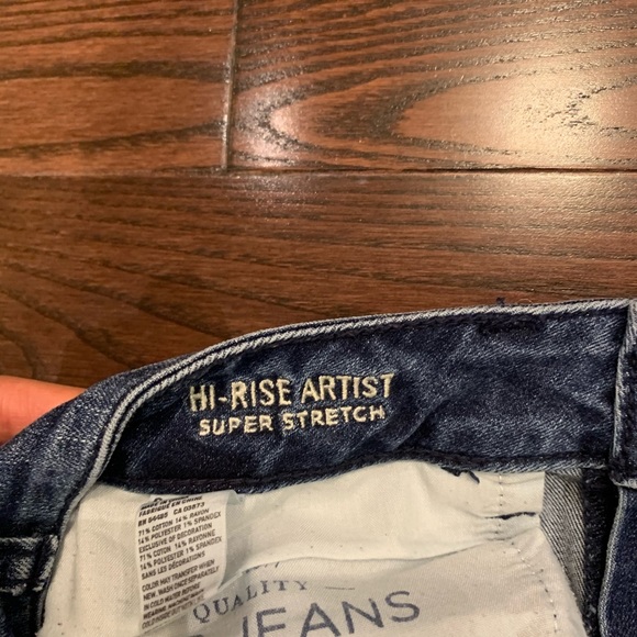 American Eagle High-Rise Super Stretch Jeans - Picture 6 of 6